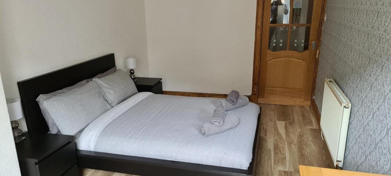 Rozina Apartment 佩斯利 外观 照片
